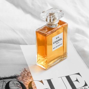 Chanel Hair Mist No. 5 1.2 oz EDP Spray for Women - Image 4